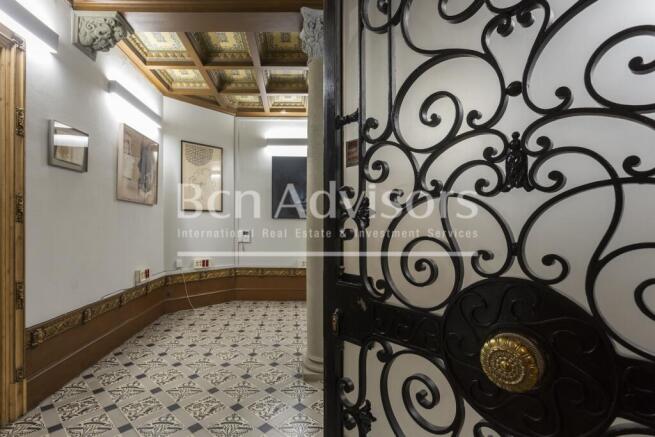 Estupendo-piso-modernista-a-reformar-con-elemen...