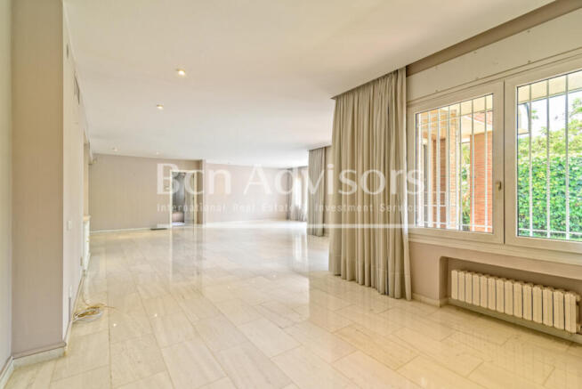 Maravillosa-casa-de-lujo-con-piscina-y-jardin-e...