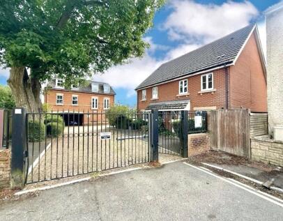 Kimmeridge Court, Ripley Road, Old Town