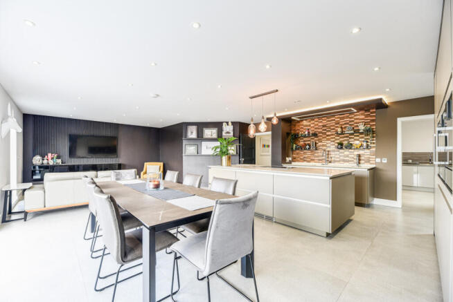 Open Plan Kitchen Family Room