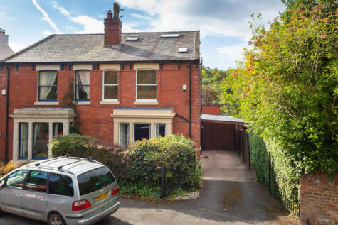 Lower Bank Road, Fulwood, PR2