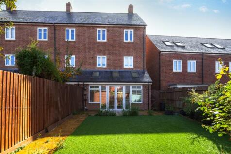 William Heelas Way, Wokingham, Berkshire, RG40