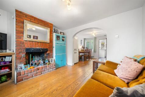 Mount Pleasant, Wokingham, Berkshire, RG41