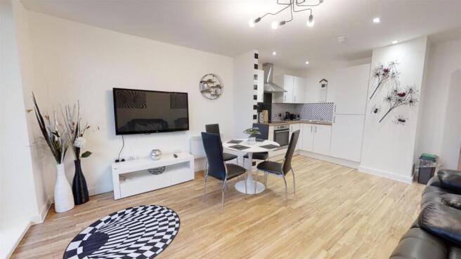 RECEPTION KITCHEN .jpg