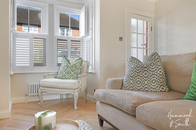 Lounge/ Dining Room