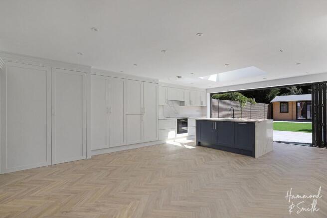 Kitchen / Dining Room