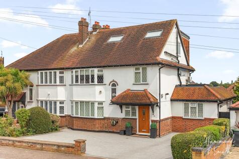 Mount Pleasant Road, Chigwell, IG7