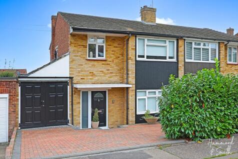 Nicholl Road, Epping, CM16
