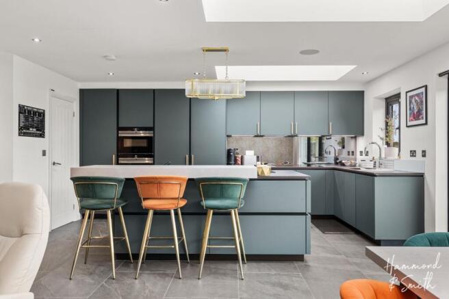 Open Plan Kitchen / Diner / Family Room