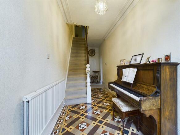 ENTRANCE HALL
