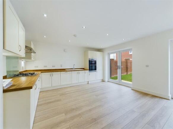 KITCHEN/ LIVING/ DINER