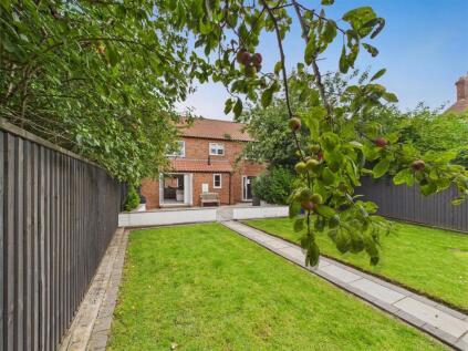 Borough House Back Street, Langtoft, Driffield, YO25 3TD