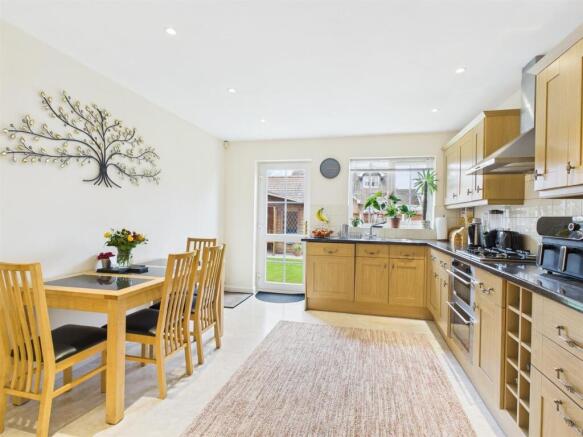 Dining Kitchen