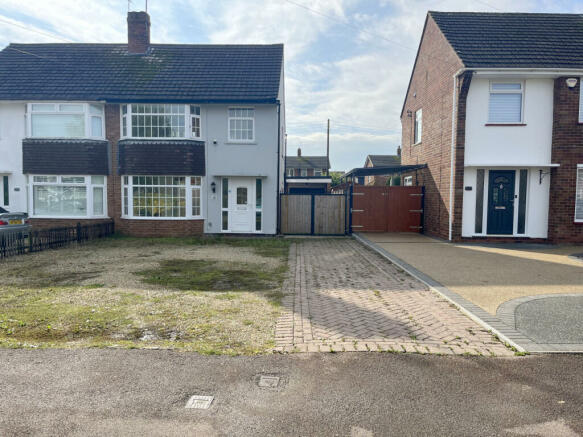 3 Bedroom Semi Detached For Sale