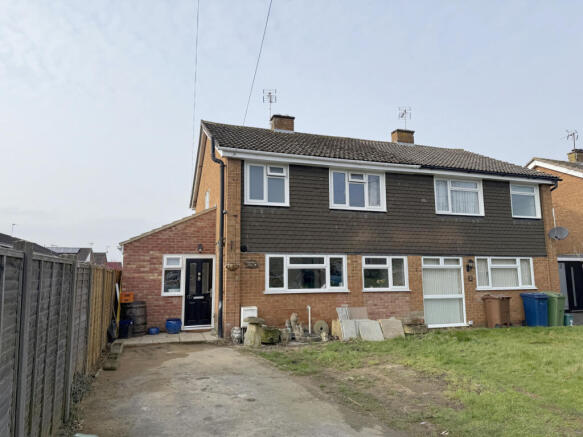 3 Bedroom Semi Detached House