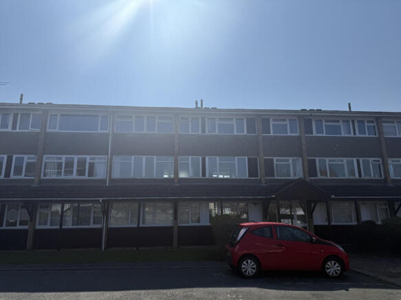 2 Bedroom Flat for Sale