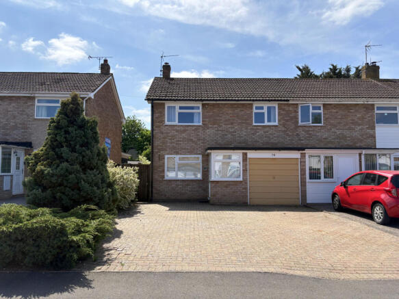 3 Bedroom End Terrace House for Sale