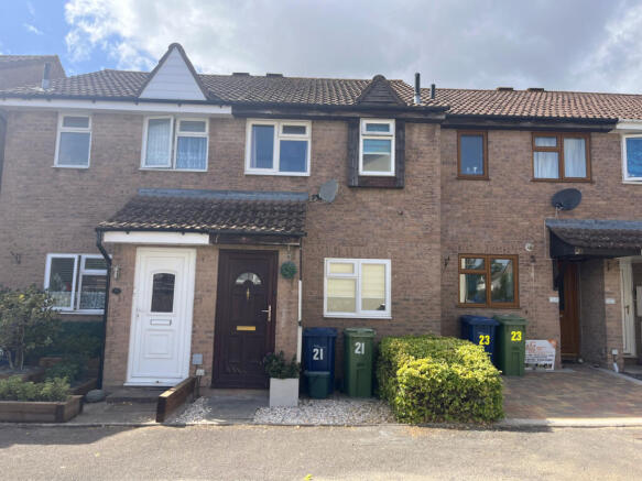 2 Bedroom Terraced for Rent