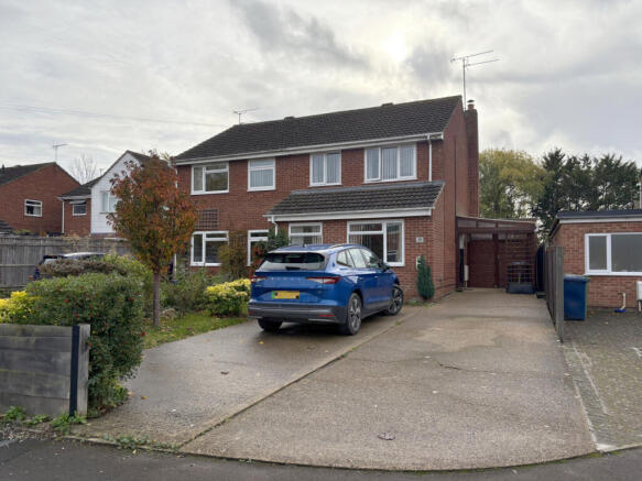 2 Bedroom Semi Detached House for Sale