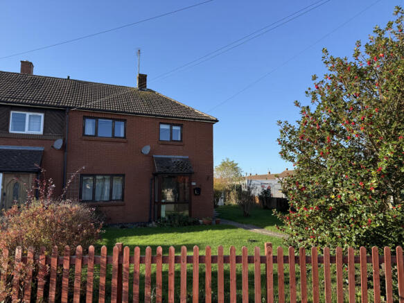 3 Bedroom End Terrace for Sale