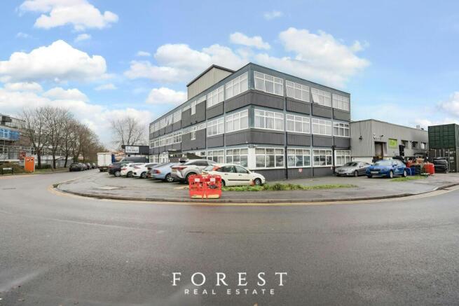 e480b29886b99df e .jpg