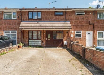 Widgeon Close, Lordswood, Southampton, Hampshire, SO16