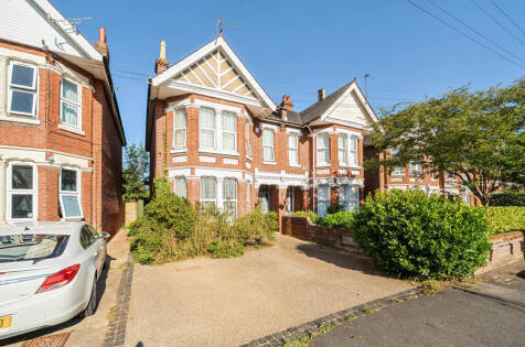 Thornbury Avenue, Shirley, Southampton, Hampshire, SO15
