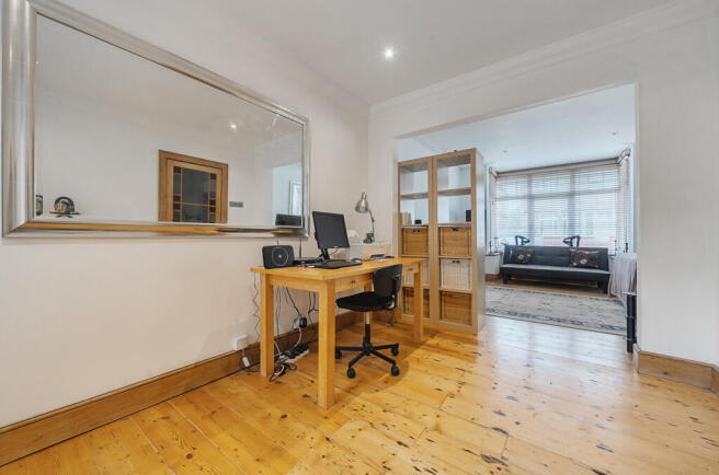 1328984-25-6888ec...