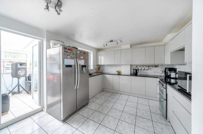 1363749-16-68e4f8...