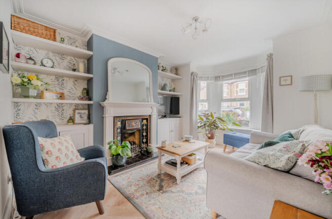 1374584-5-6903556...