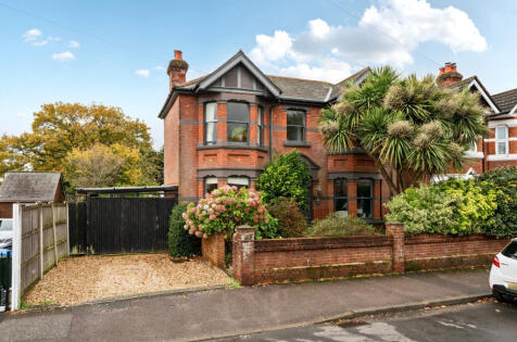 Bellemoor Road, Upper Shirley, Southampton, Hampshire, SO15