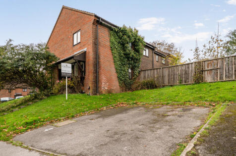Hollybrook Close, Southampton, Hampshire, SO16