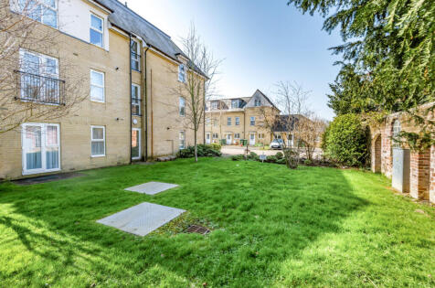 Lindoe Close, Banister Park, Southampton, Hampshire, SO15