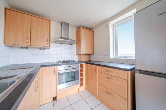 1404210-10-697253...