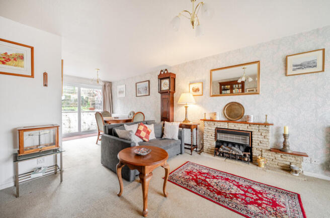 1385238-27-6929af...