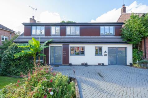 Greenbank Crescent, Bassett, Southampton, Hampshire, SO16