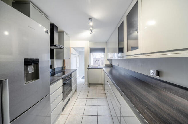 1386736-10-692d99...