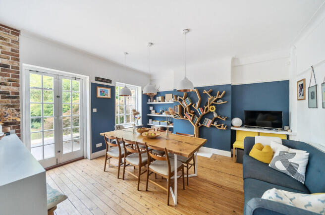 1314998-27-685c1d...