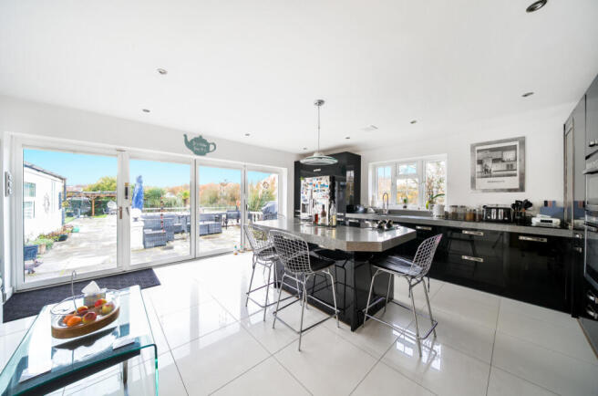 1387072-24-6931d3...