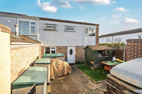 Bonchurch Close, Bassett Green, Southampton, Hampshire, SO16