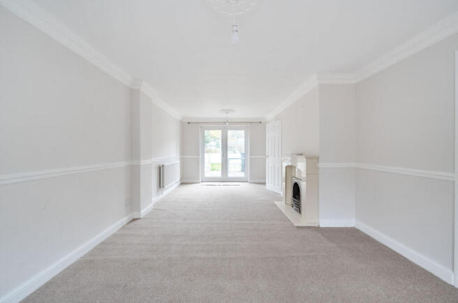 1387295-6-6936a59...