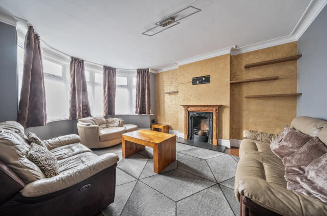 1387292-25-6932f7...