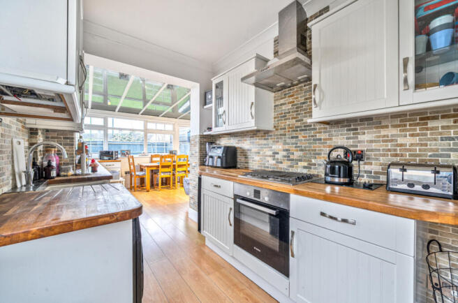 1400199-13-696e01...