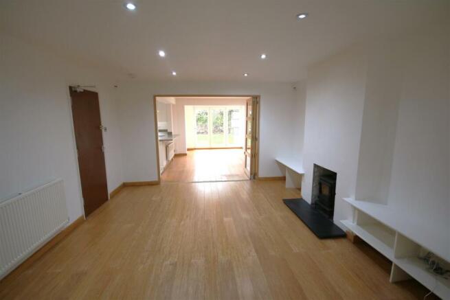 Living Room b.JPG