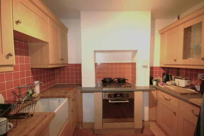 Kitchen a.JPG