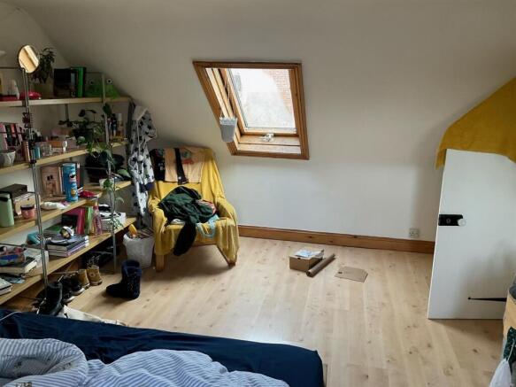 Bedroom 2 (a).jpg