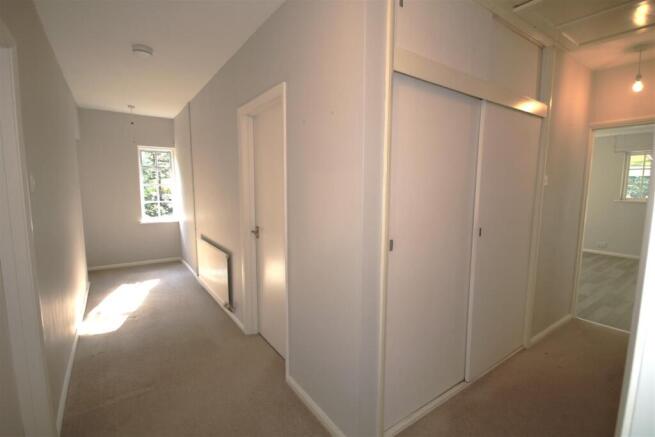 Hall b.JPG