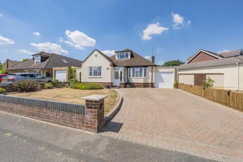 Bowyer Crescent, Denham