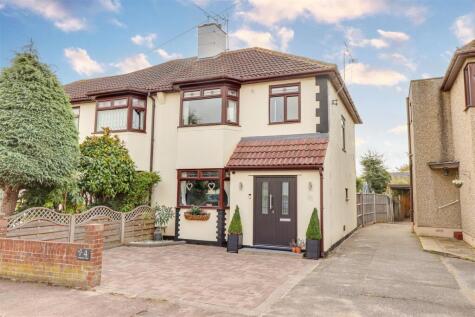 Lympstone Close, Westcliff-On-Sea