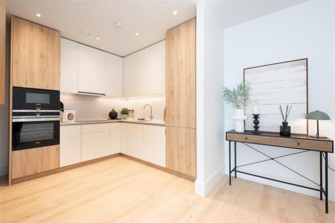 Show flat 2_HR-002.jpg